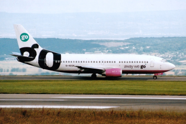 G-IGOP (28602) 1999 Boeing 737-36N