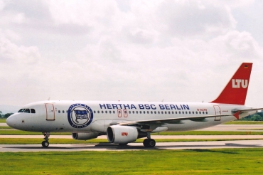 D-ALTD (1493) 2001 Airbus A320-214