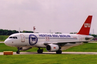 D-ALTD (1493) 2001 Airbus A320-214