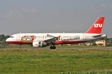 D-ALTC (1441) 2001 Airbus A320-214