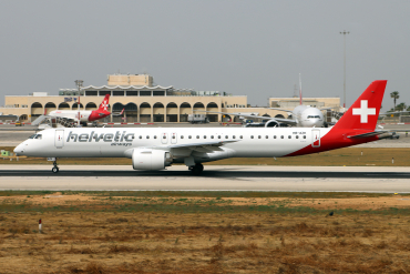 HB-AZK (19020058) Embraer 190-400STD