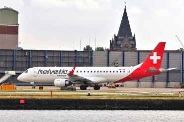 HB-JVN (cn 19000285) Embraer 190-100LR