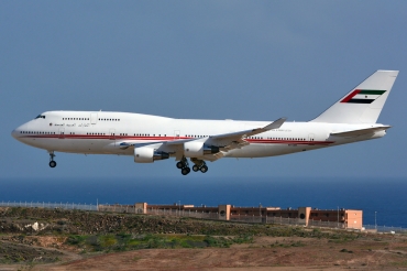 A6-COM (25074) 1991 Boeing 747-433(M)