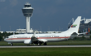 A6-HEH (32825) 2004 Boeing 737-8AJ(WL) BBJ2