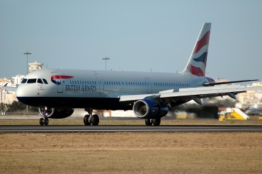 G-TTID (2462) 2005 Airbus A321-231