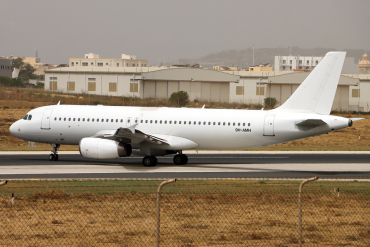 9H-AMH (2173) 2004 Airbus A320-232