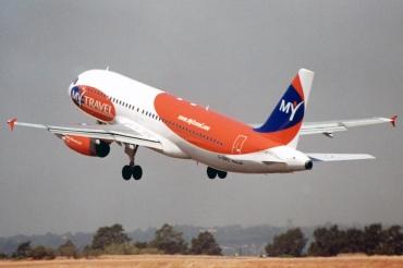 G-CRPH (424) 1993 Airbus A320-231