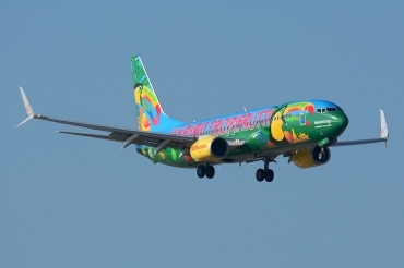 D-ATUJ, (cn 39923), Boeing 737-8K5
