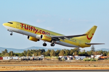 D-AHFH (27983) Boeing 737-8K5(WL)