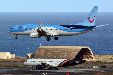 D-ATUR (41664) 2015 Boeing 737-8K5(WL)