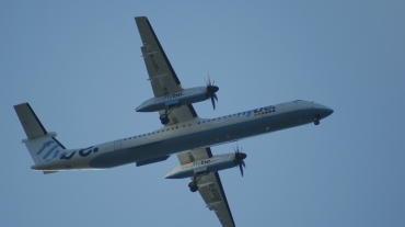 G-ECOO (4237) 2009 Bombardier Dash 8-Q402