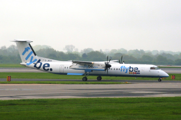 G-JECU (4146) 2006 Bombardier Dash 8-Q402