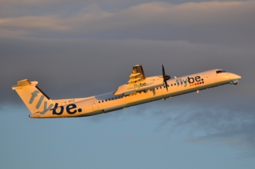 G-JECZ (4179) Bombardier Dash 8-Q402