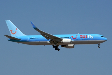 SE-RFS (28040) 1996 Boeing 767-304(ER)(WL)