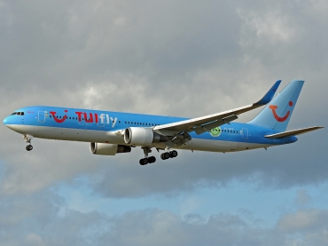 SE-RFS (28040) 1996 Boeing 767-304(ER)(WL)