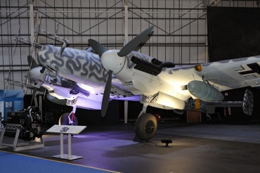 730301 / D5+RL 1944 Messerschmitt Bf-110G-4/R6