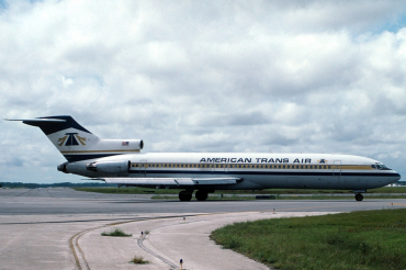 N775AT (21511) 1979 Boeing 727-290