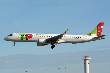 CS-TAX (19000344) Embraer 190-200LR