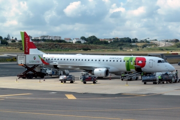 CS-TTX (19000429) Embraer 190-200IGW