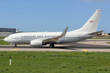 02-0203 (33434) 2002 Boeing C-40C Clipper
