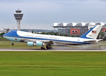 82-8000 (23824) 1987 Boeing VC-25A