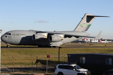 09-9210 (P-210) 2009 Boeing C-17A Globemaster III