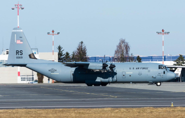 15-5831 (382-5831) Lockheed Martin C-130J-30
