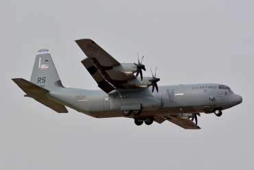 06-8611 (382-5619) Lockheed Martin C-130J-30 Hercules