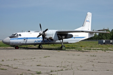 RA-26530 (7402) 1978 Antonov An-26