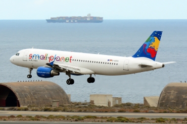 D-ASPG (2529) 2005 Airbus A320-214