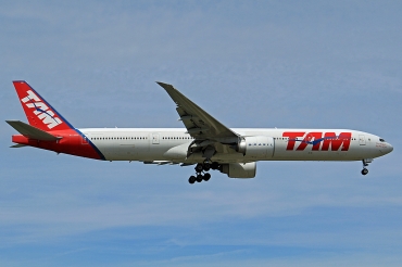 PT-MUH (38889) 2012 Boeing 777-32WER
