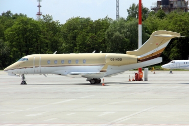 OE-HOO (20079) 2005 Bombardier Challenger 300