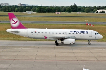 TC-FBR (2524) 2005 Airbus A320-232