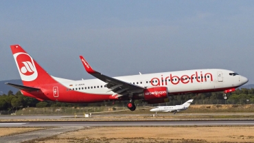 D-ABKN (37756) 2010 Boeing 737-86J(WL)