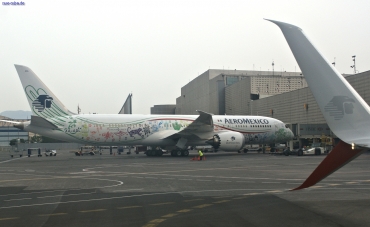 XA-ADL (cn 43859) Boeing 787-9