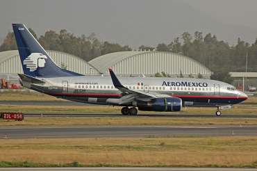 XA-CAM, (cn 33785), Boeing 737-752