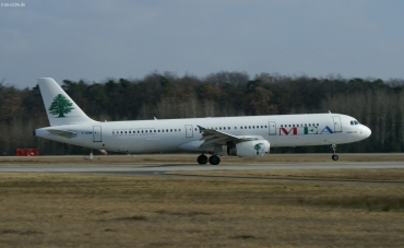 F-ORMI (1977) 2003 Airbus A321-231