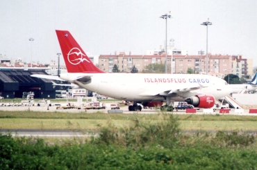 TF-ELS (552) 1990 Airbus A310-304(F)