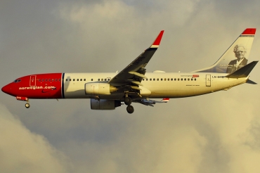 LN-DYB (39163) 2009 Boeing 737-8JP WL