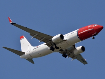 EI-FHM (42070) 2015 Boeing 737-8JP WL