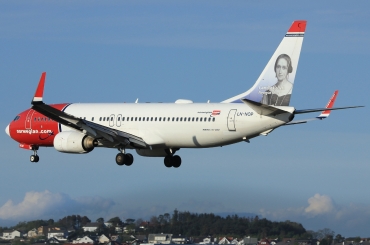 LN-NOP (32655) 2005 Boeing 737-86N WL