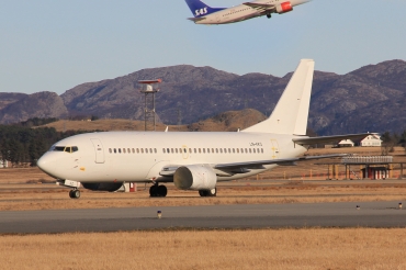 LN-KKO (24909) 1991 Boeing 737-3Y0
