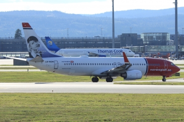 LN-NOM (28642) 2001 Boeing 737-86N WL