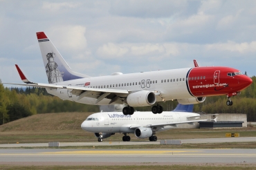 LN-NOJ (37884) 2010 Boeing 737-86N WL