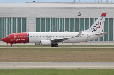 LN-NOL (37159) 2009 Boeing 737-8Q8 WL