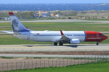 LN-NOX (37818) 2010 Boeing 737-8JP WL