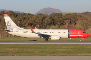LN-DYD (39002) 2010 Boeing 737-8JP(WL)
