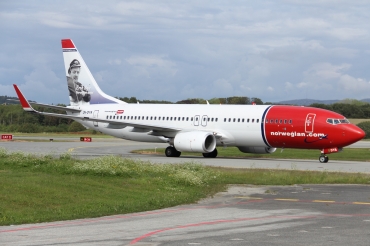 LN-DYA (39162) 2009 Boeing 737-8JP WL