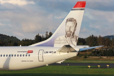 LN-NGW (39032) 2014 Boeing 737-8JP WL