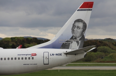 LN-NOE (35283) 2008 Boeing 737-8Q8 WL